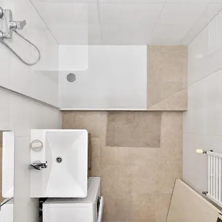 Modern With Parking, 10 Minutes To The Center, Netflix * Bratislava