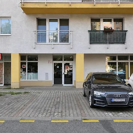 Modern With Parking, 10 Minutes To The Center, Netflix Apartamento *